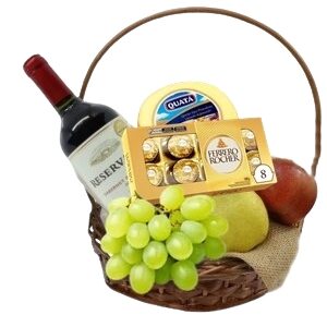 09-Cesta de Queijo e Vinho com Chocolate